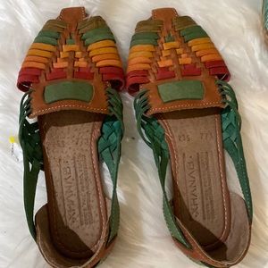 Women’s size 6 leather sandals.